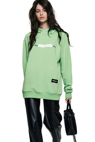 Hoodie must have loop from GOTS-certified cotton